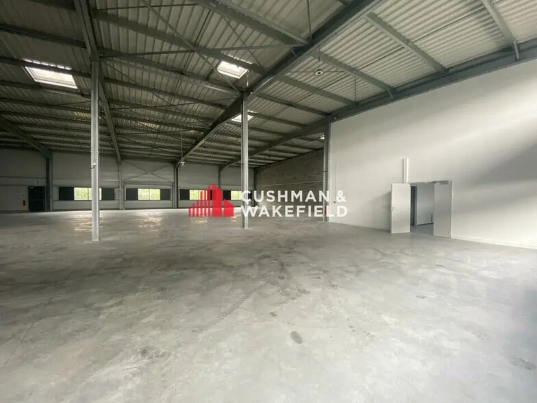Bureau dans Plaisance-du-Touch à louer - Photo de l’immeuble – Image 1 sur 7