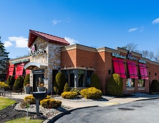 Plus de détails pour 680 Southbridge St, Auburn, MA - Local commercial à vendre