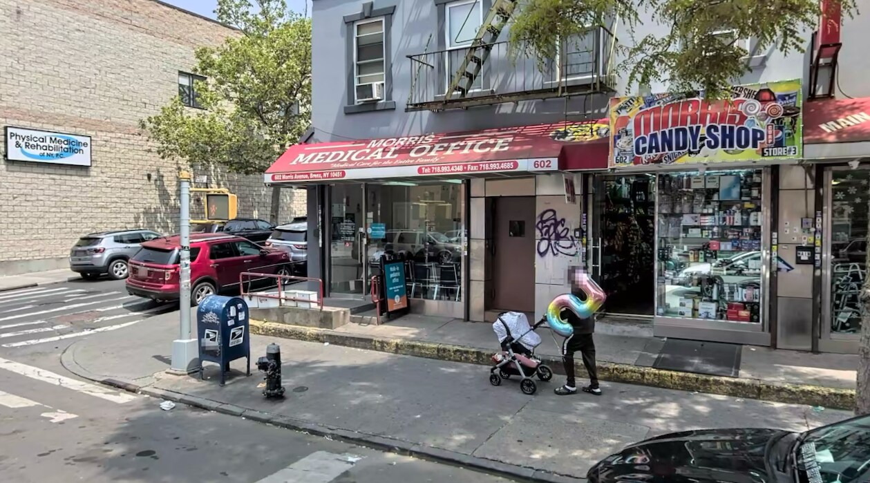600-602 Morris Ave, Bronx, NY à louer Photo de l’immeuble– Image 1 sur 19