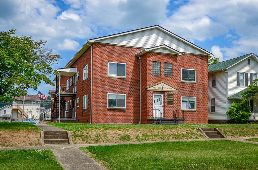 211 4th Ave, South Charleston, WV à vendre - Photo de l’immeuble – Image 1 sur 11