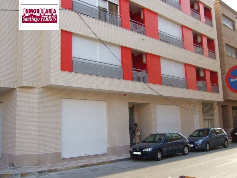 Local commercial dans Almussafes, Valencia à louer - Photo de l’immeuble – Image 1 sur 2