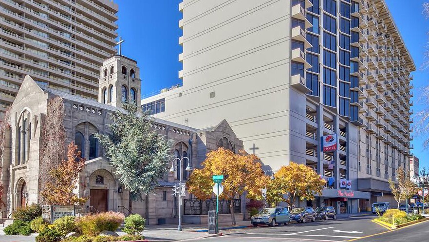 121 West St, Reno, NV à vendre Photo principale– Image 1 sur 8