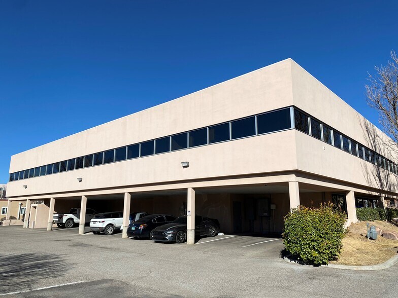 10409 Montgomery Blvd NE, Albuquerque, NM à louer - Photo de l’immeuble – Image 2 sur 10