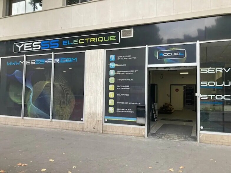 Local commercial dans Paris à louer - Photo de l’immeuble – Image 1 sur 6