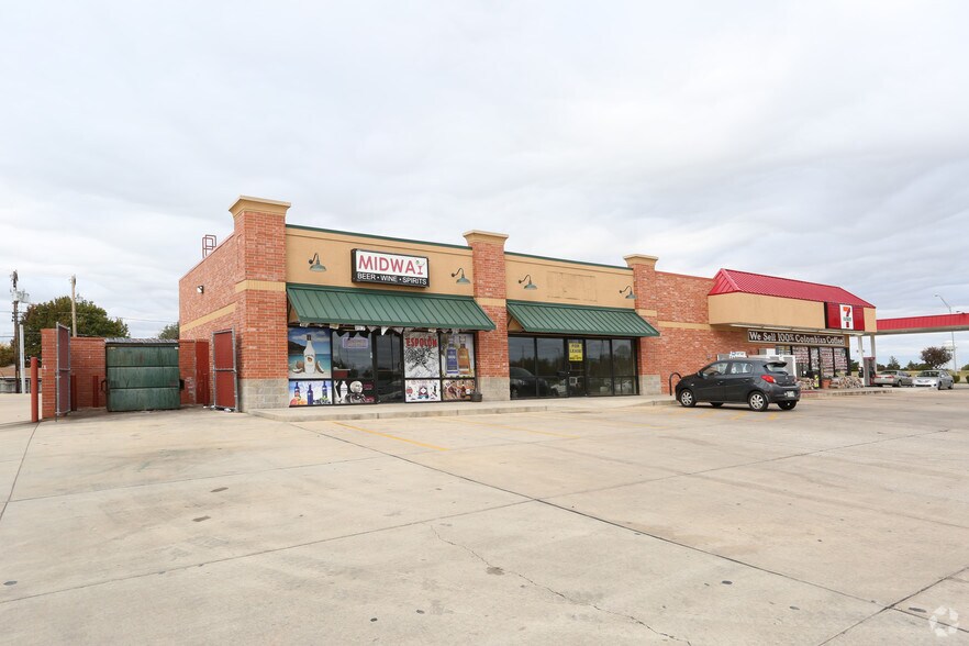 800-820 W Robinson St, Norman, OK à louer - Photo principale – Image 1 sur 5