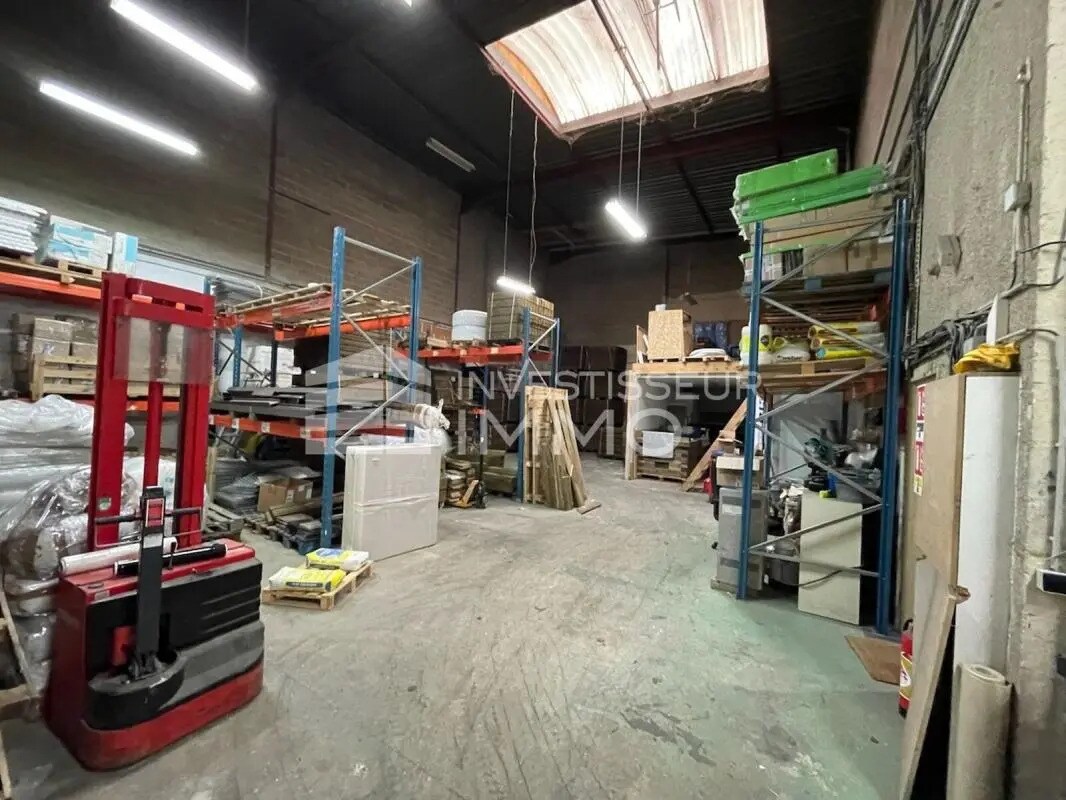 Local d’activités dans Chambly à louer Photo intérieure– Image 1 sur 6