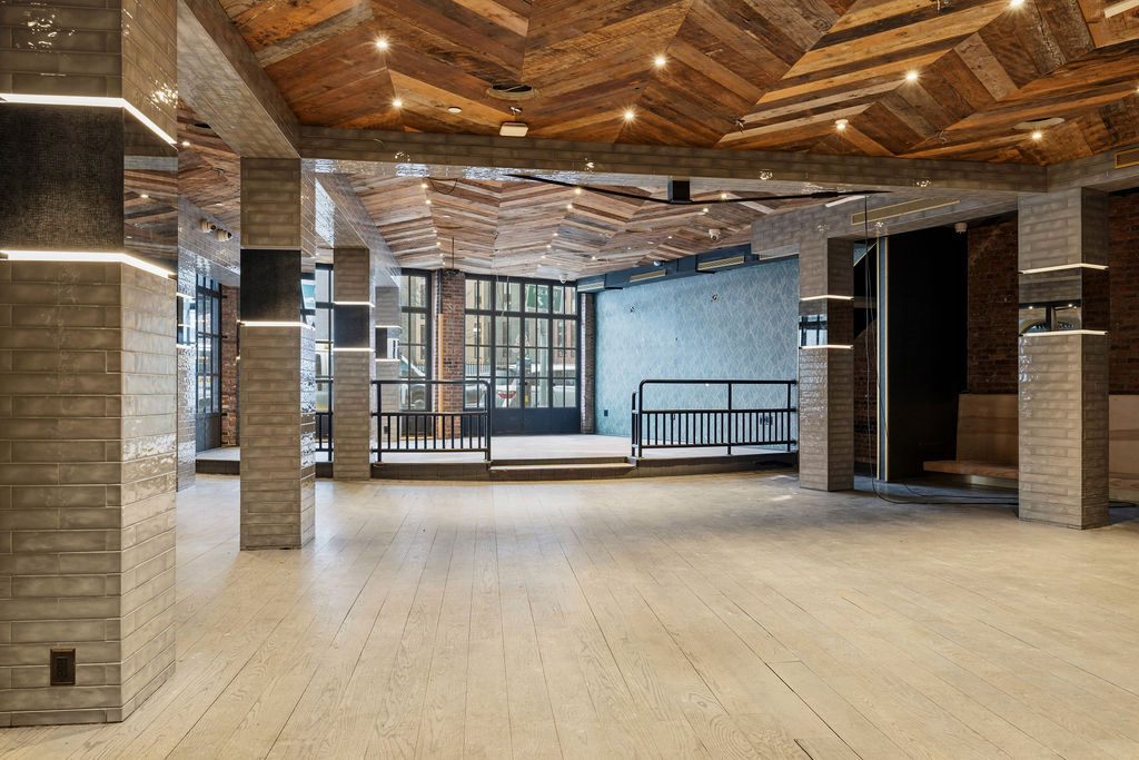 12-23 Jackson Ave, Long Island City, NY à louer Photo intérieure– Image 1 sur 8