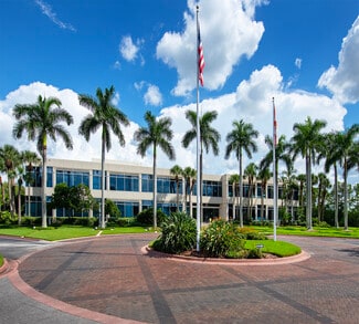 Plus de détails pour 560 Carillon Pky, Saint Petersburg, FL - Bureau à louer