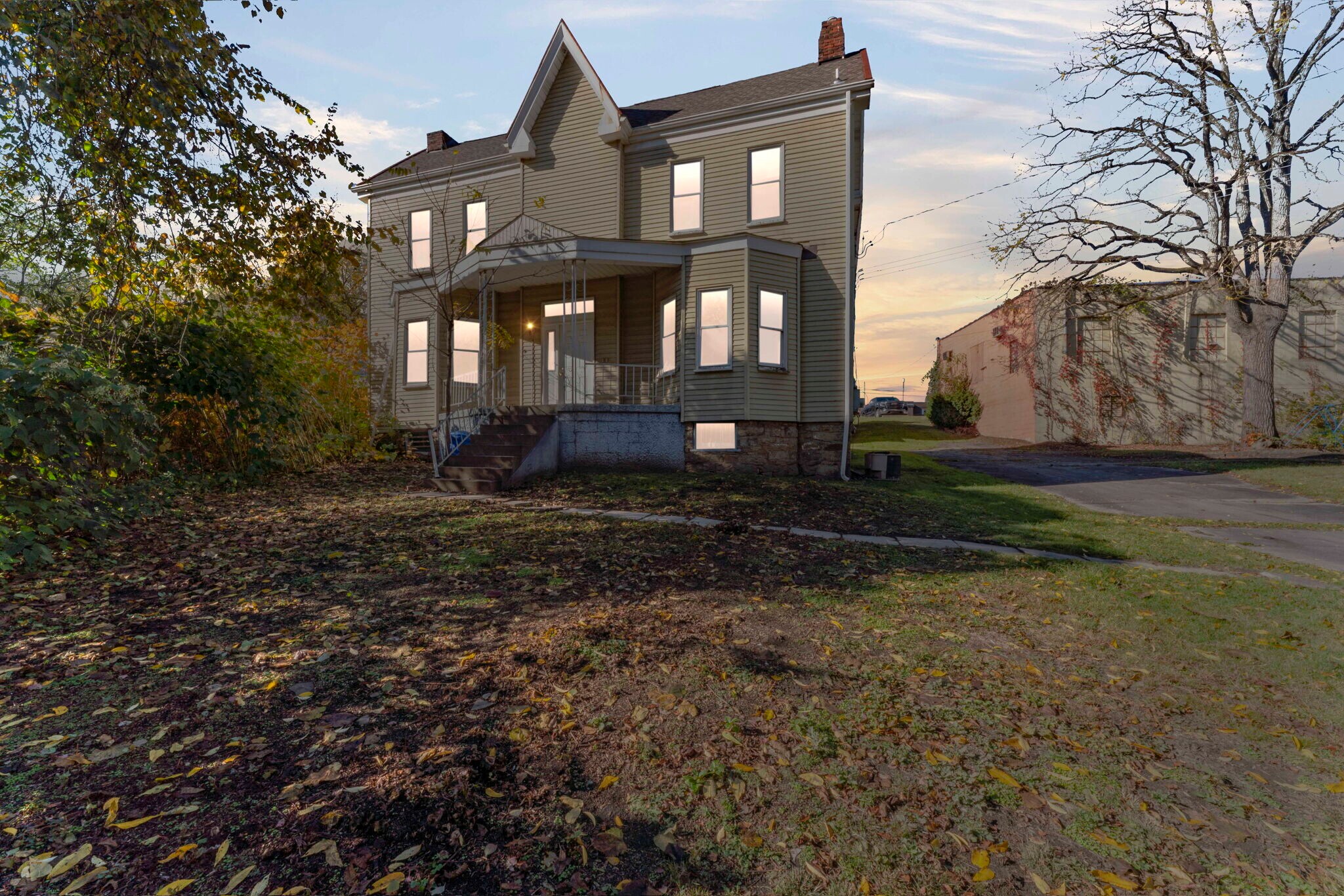 5131 Clairton Blvd, Pittsburgh, PA à vendre Photo principale– Image 1 sur 37