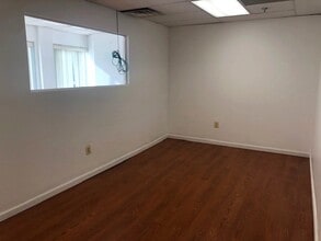 239 New Rd, Parsippany, NJ à louer Photo intérieure– Image 1 sur 2