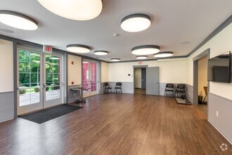 27 Cannon Rd, Wilton, CT à vendre Photo intérieure– Image 2 sur 11