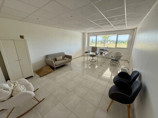 Plus de détails pour 7 Rue Agathe, Éguilles - Bureau, Local commercial à louer