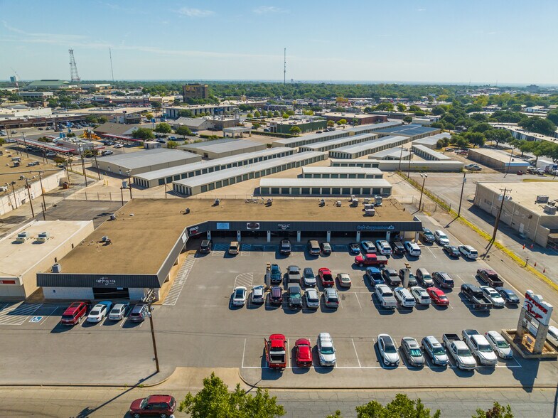 1101 Richland Dr, Waco, TX à louer - Photo de l’immeuble – Image 2 sur 5