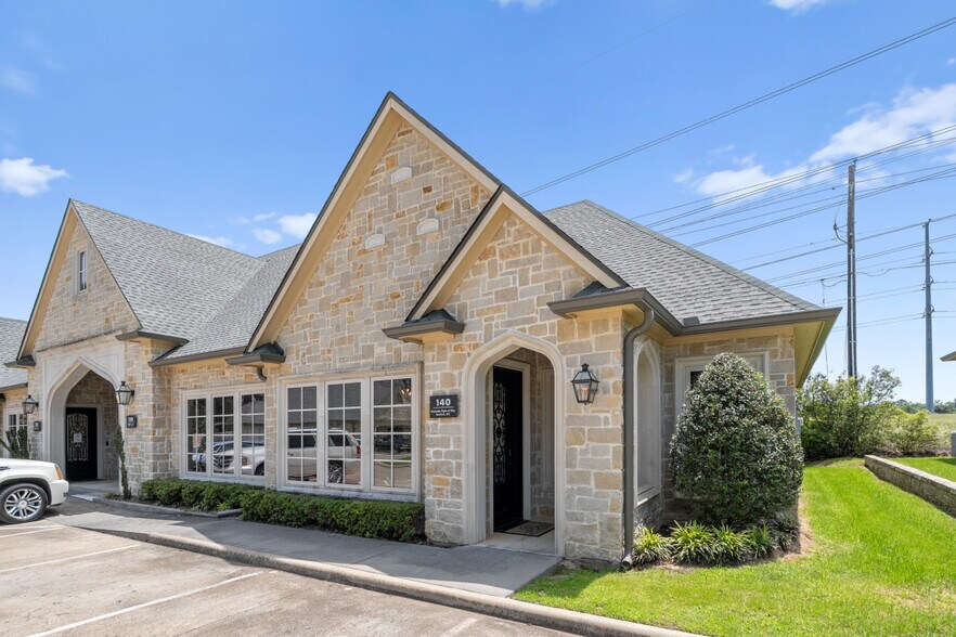 6115 New Copeland Rd, Tyler, TX à vendre - Photo de l’immeuble – Image 1 sur 27