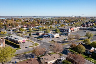 80-90 Rue Quévillon, Varennes, QC - Vue aérienne  vue de carte