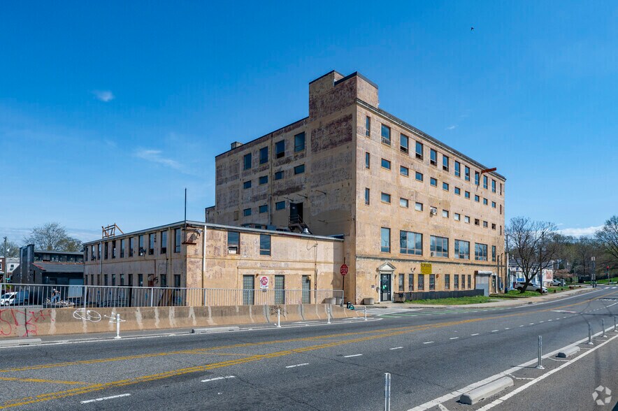 900 Franklin St NE, Washington, DC à louer - Photo principale – Image 1 sur 21