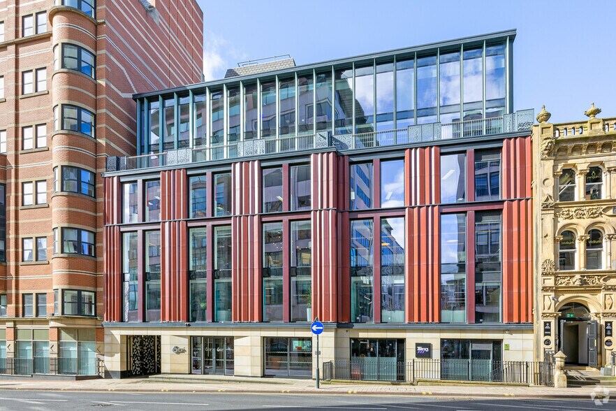 6 East Parade, Leeds à louer - Photo principale – Image 1 sur 11