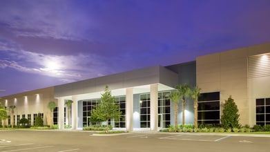 8075 Beacon Lake Dr, Orlando, FL à louer Photo intérieure– Image 1 sur 4