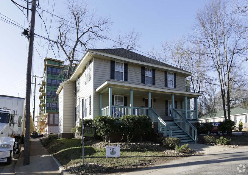 Logan Street & Wardlaw Street, Greenville, SC à vendre - Photo de l’immeuble – Image 1 sur 3