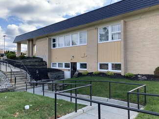 Plus de détails pour 239 E Brown St, East Stroudsburg, PA - Logement à vendre