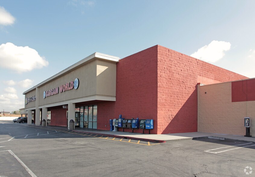5091-5093 Florence Ave, Bell, CA à louer - Photo principale – Image 1 sur 4