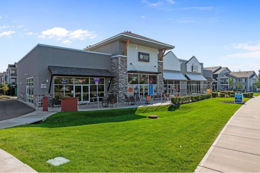 12928 E Mansfield Ave, Spokane Valley, WA à louer - Photo principale – Image 1 sur 10