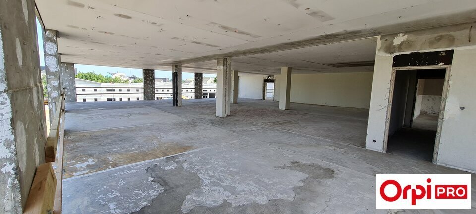 Bureau dans Saint-Brieuc à vendre - Photo intérieure – Image 3 sur 3