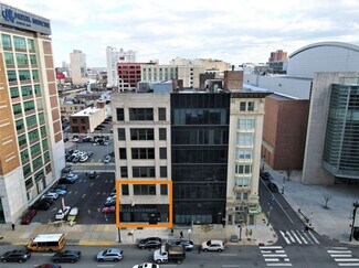 Plus de détails pour 207 N Broad St, Philadelphia, PA - Bureau/Médical à louer