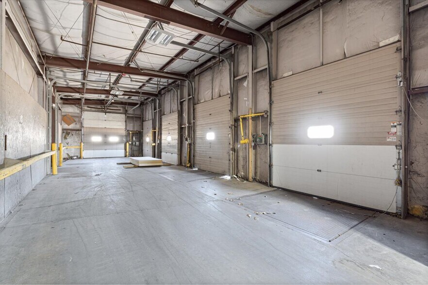 1412 S 1st St, Rogers, AR à louer - Photo intérieure – Image 2 sur 15