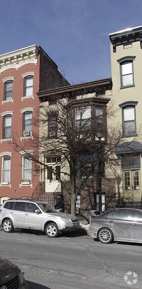 305 Hamilton St, Albany, NY à vendre - Photo de l’immeuble – Image 2 sur 2