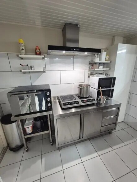 Local commercial dans Lanton à vendre - Photo de l’immeuble – Image 2 sur 3