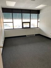 122 N Genesee St, Geneva, NY à louer Photo intérieure– Image 2 sur 5