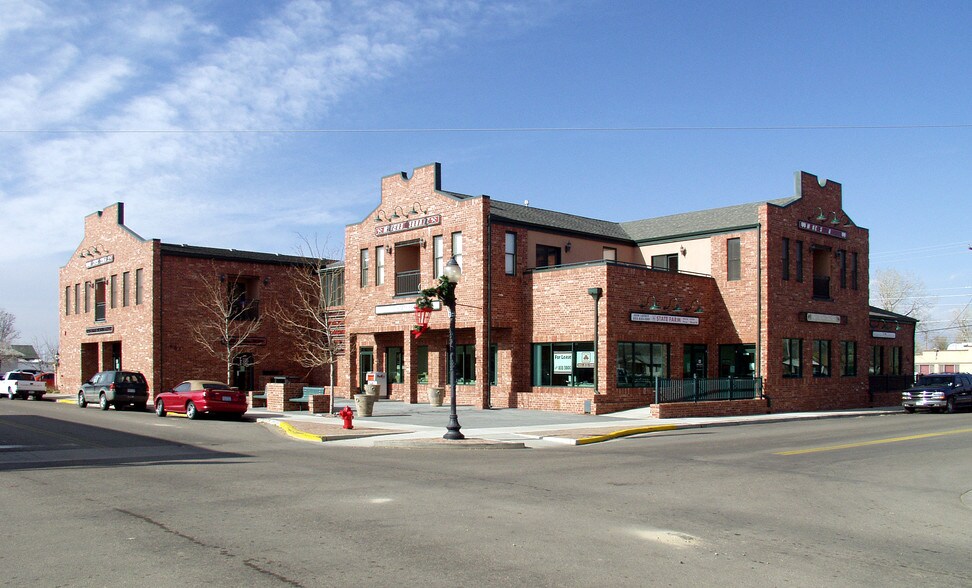 451 Oak St, Frederick, CO à louer - Photo de l’immeuble – Image 3 sur 11