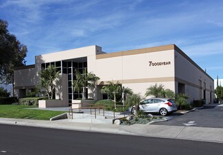 Plus de détails pour 7 Goodyear, Irvine, CA - Industriel/Logistique à louer