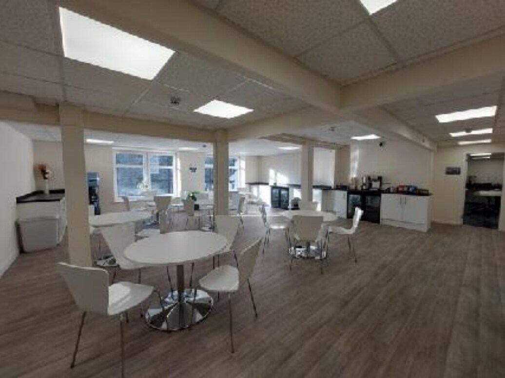 50 Union Gln, Aberdeen, ABE AB10 6BR - Lot 50 - - Photo intérieure - Image 2 of 2