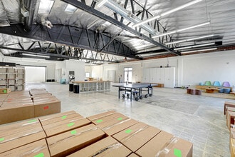 11124 Washington Blvd, Culver City, CA à louer Photo intérieure– Image 1 sur 7