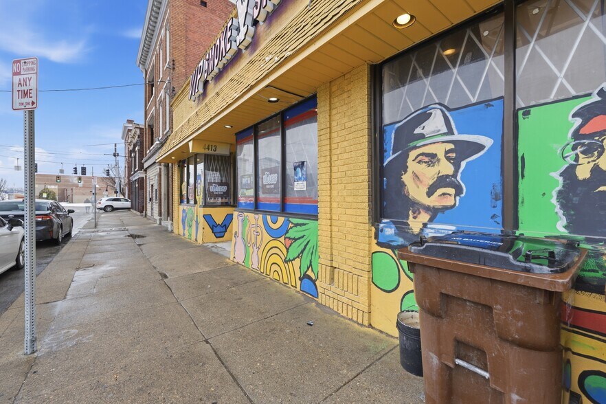 4413 Glenway Ave, Cincinnati, OH à vendre - Photo de l’immeuble – Image 3 sur 13