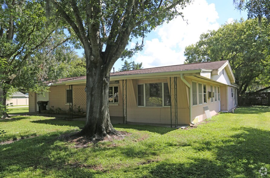 1205 Alabama Ave, Saint Cloud, FL à vendre - Photo de l’immeuble – Image 3 sur 3