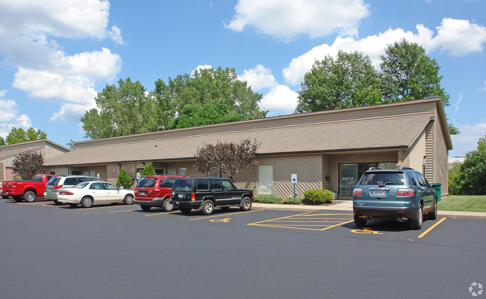90 Erie Canal Dr, Rochester, NY à vendre Photo principale– Image 1 sur 5