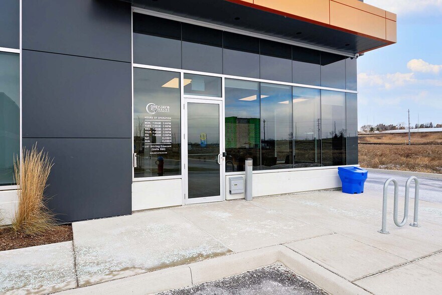257 Stirling Cres, Bradford, ON à louer - Photo de l’immeuble – Image 3 sur 27