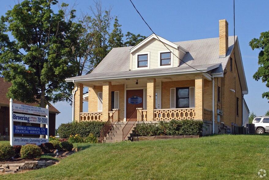 4030 Alexandria Pike, Newport, KY à louer - Photo de l’immeuble – Image 2 sur 3