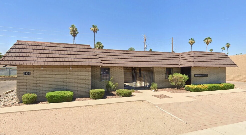 3330 E Indian School Rd, Phoenix, AZ à vendre - Photo de l’immeuble – Image 1 sur 4