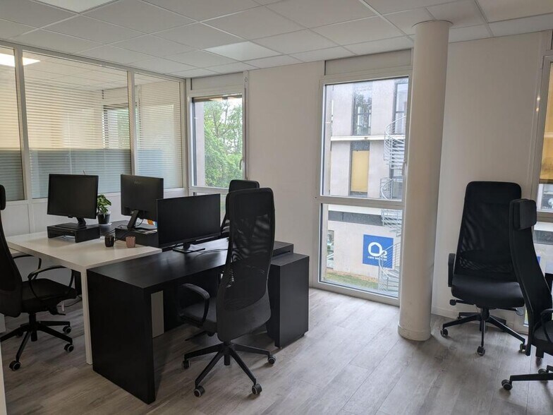 Bureau dans Vannes à vendre - Photo intérieure – Image 3 sur 6