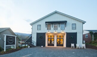 Plus de détails pour 118 Oak Crescent Cir, Clayton, GA - Local commercial à louer