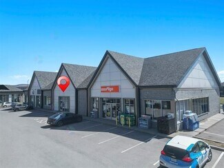 Plus de détails pour 136 Robitaille, Granby, QC - Local commercial à louer