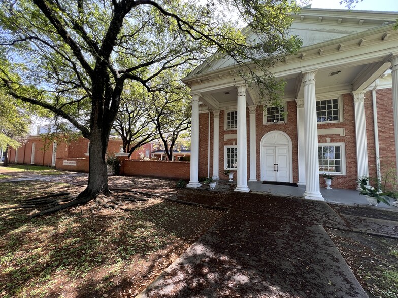 1715 Market St, Baytown, TX à vendre - Photo de l’immeuble – Image 1 sur 20