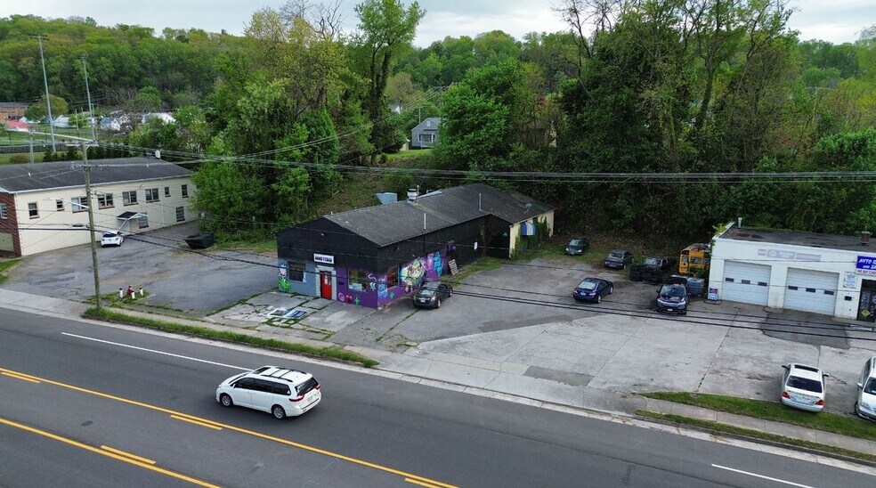 501 E Main St, Radford, VA à vendre - Photo de l’immeuble – Image 2 sur 6