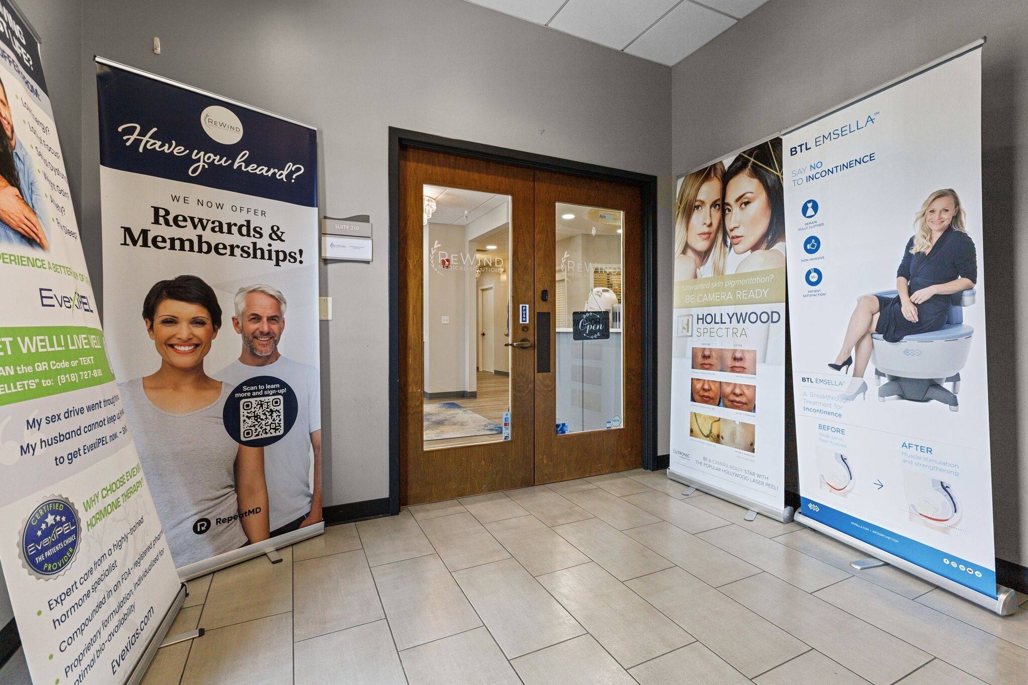 Highway 96, Franklin, TN à louer Photo intérieure– Image 1 sur 3