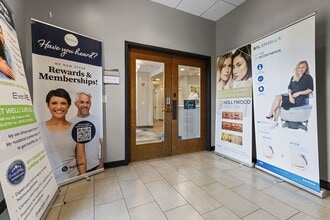 Highway 96, Franklin, TN à louer Photo intérieure– Image 1 sur 3