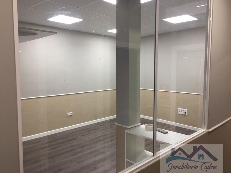 Immeuble residentiel dans Pozuelo de Alarcón, Madrid à vendre - Photo intérieure – Image 3 sur 3